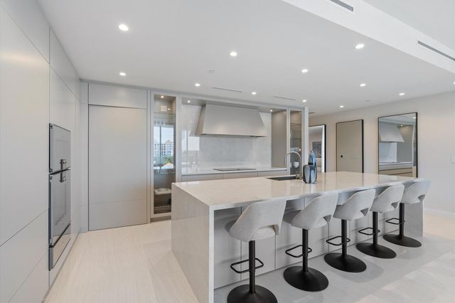 220 SE Mizner Boulevard 604, Boca Raton, FL 33432