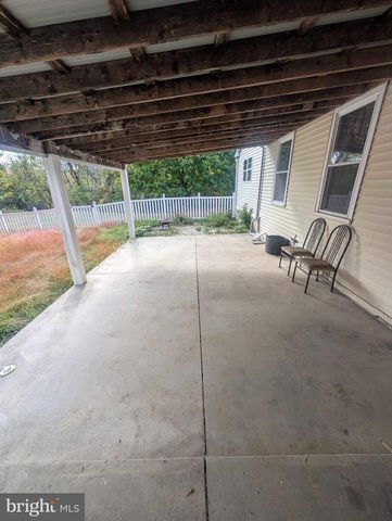 13859 EBAUGH RD, Stewartstown, PA 17363