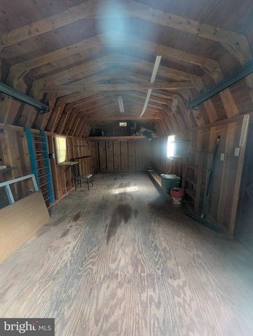 13859 EBAUGH RD, Stewartstown, PA 17363