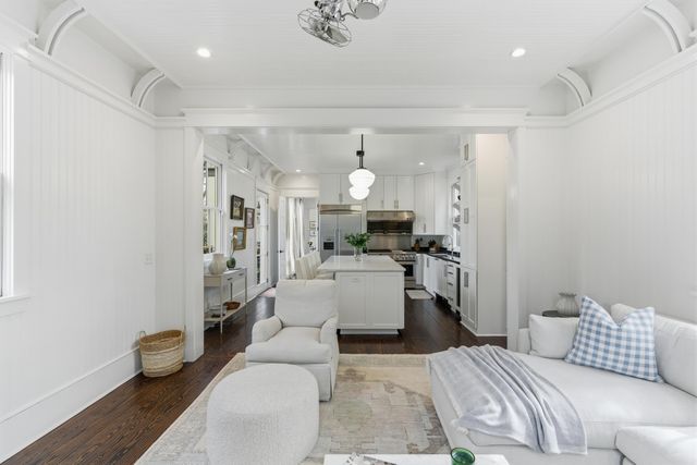 121 Jakes Lane, Mount Pleasant, SC 29464