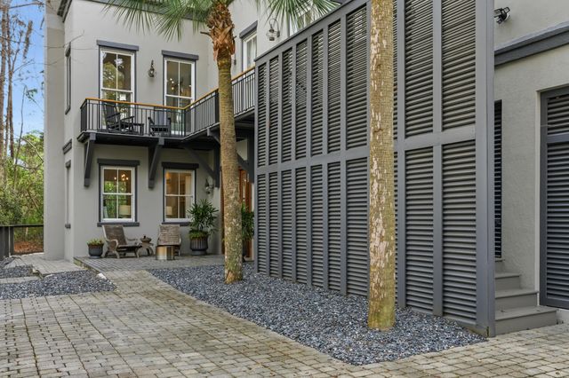 121 Jakes Lane, Mount Pleasant, SC 29464