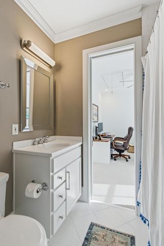 121 Jakes Lane, Mount Pleasant, SC 29464