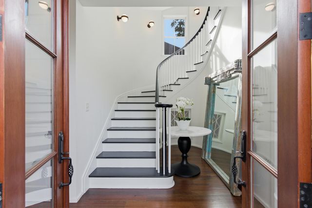 121 Jakes Lane, Mount Pleasant, SC 29464