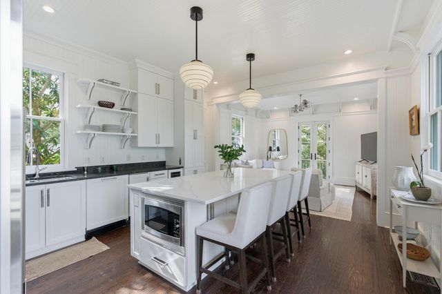 121 Jakes Lane, Mount Pleasant, SC 29464