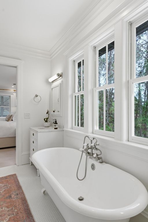 Image 29 of property listing at 121 Jakes Lane, Mount Pleasant, SC 29464