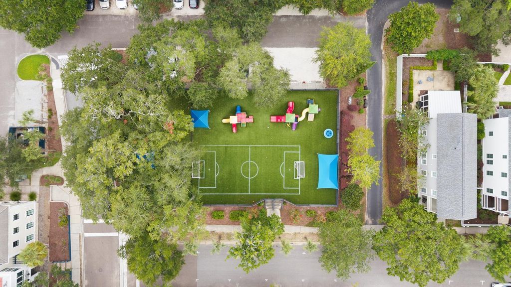 Image 70 of property listing at 121 Jakes Lane, Mount Pleasant, SC 29464