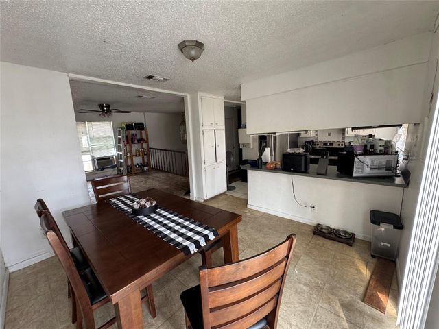 2211 Shasta Street, Kemah, TX 77565