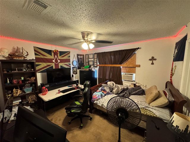 2211 Shasta Street, Kemah, TX 77565