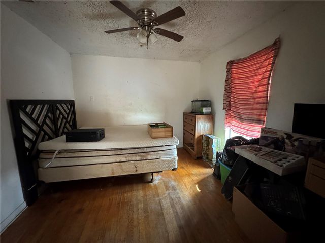 2211 Shasta Street, Kemah, TX 77565