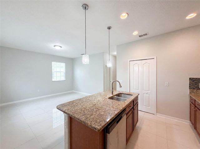 1308 SEBURN ROAD, Apopka, FL 32703