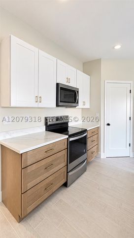 5215 BUTTE ST, Lehigh Acres, FL 33971
