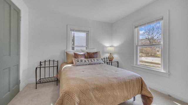 2325 N 8 STREET, Sheboygan, WI 53083