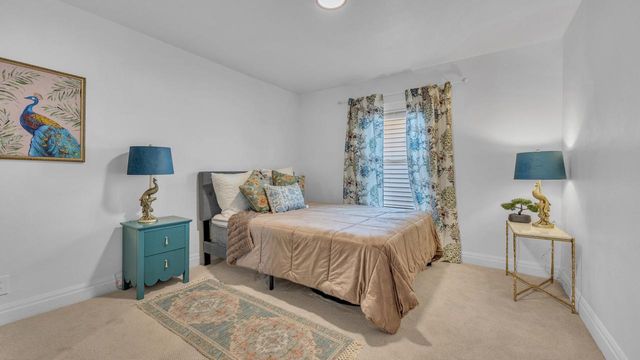 2325 N 8 STREET, Sheboygan, WI 53083