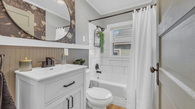 2325 N 8 STREET, Sheboygan, WI 53083