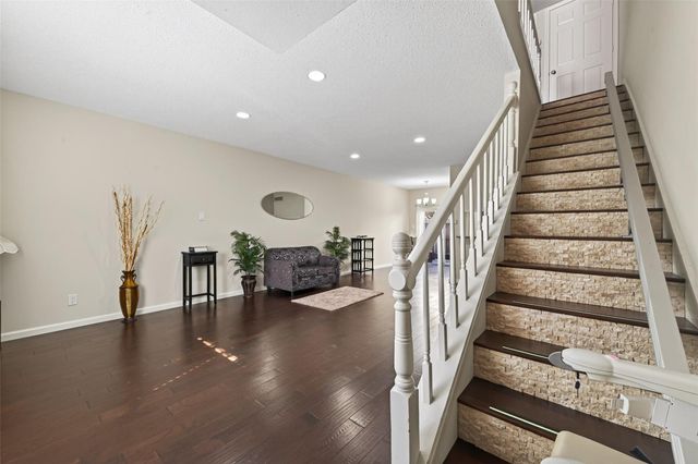 1805 Stoney Brook Dr Drive 103, Houston, TX 77063