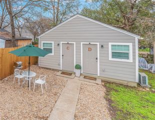 1112 East 26th Street D, Bryan, TX 77803