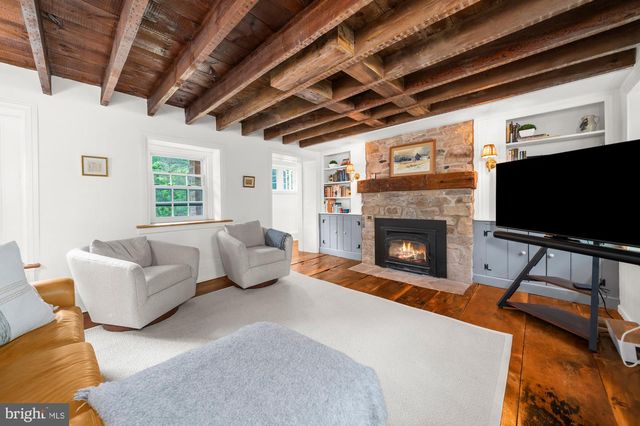 37 BROOKVILLE HOLLOW RD, Stockton, NJ 08559