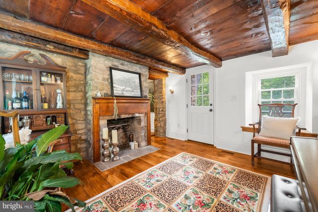 37 BROOKVILLE HOLLOW RD, Stockton, NJ 08559