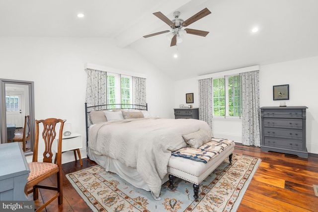 37 BROOKVILLE HOLLOW RD, Stockton, NJ 08559