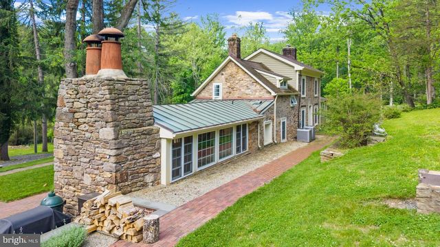 37 BROOKVILLE HOLLOW RD, Stockton, NJ 08559