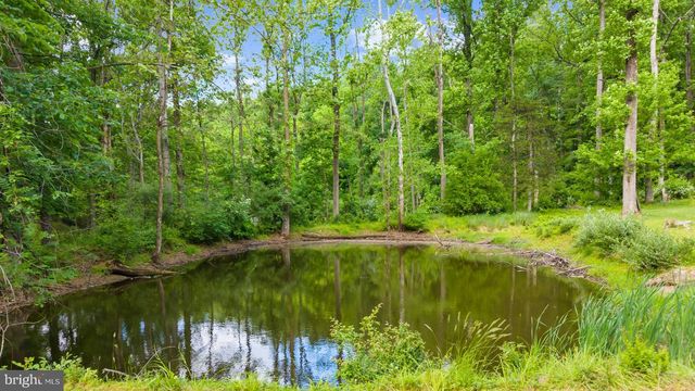 37 BROOKVILLE HOLLOW RD, Stockton, NJ 08559