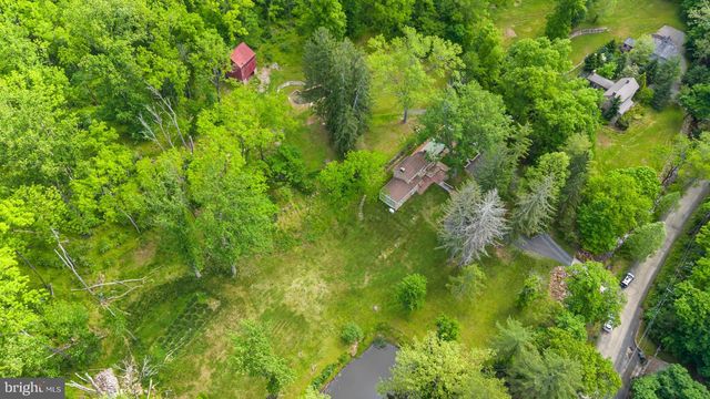 37 BROOKVILLE HOLLOW RD, Stockton, NJ 08559