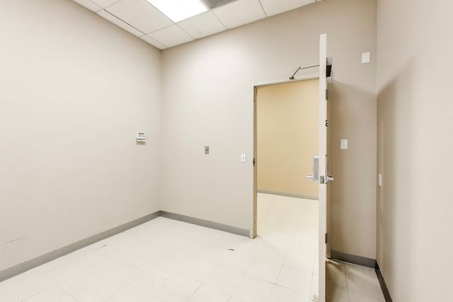 2639 N Milwaukee Avenue, Chicago, IL 60647