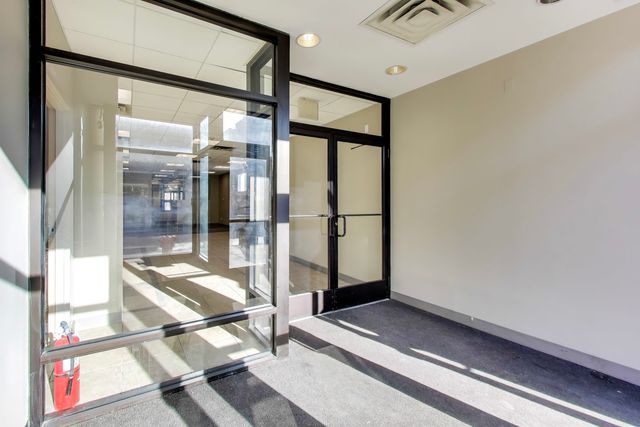 2639 N Milwaukee Avenue, Chicago, IL 60647