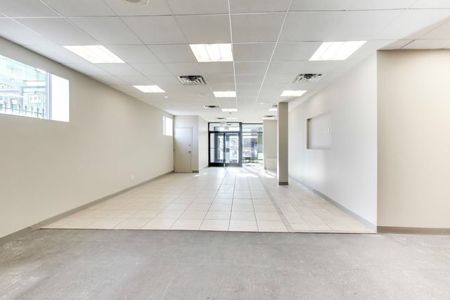 2639 N Milwaukee Avenue, Chicago, IL 60647