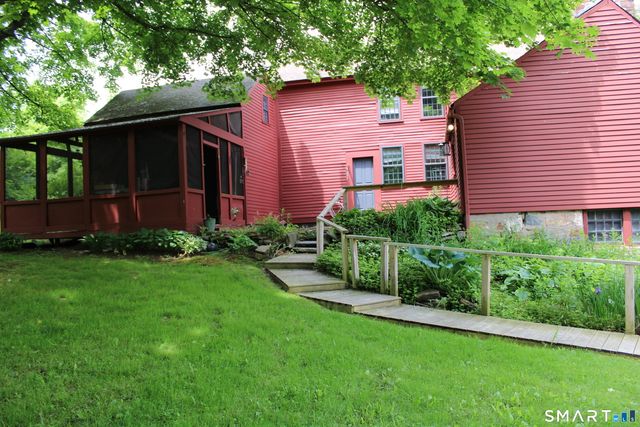 11 North Canterbury Road, Canterbury, CT 06331