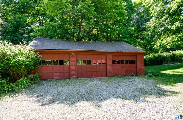 11 North Canterbury Road, Canterbury, CT 06331