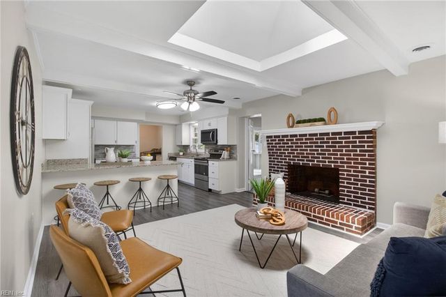 3424 Plum CRES, Virginia Beach, VA 23453