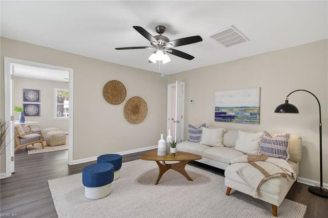 3424 Plum CRES, Virginia Beach, VA 23453