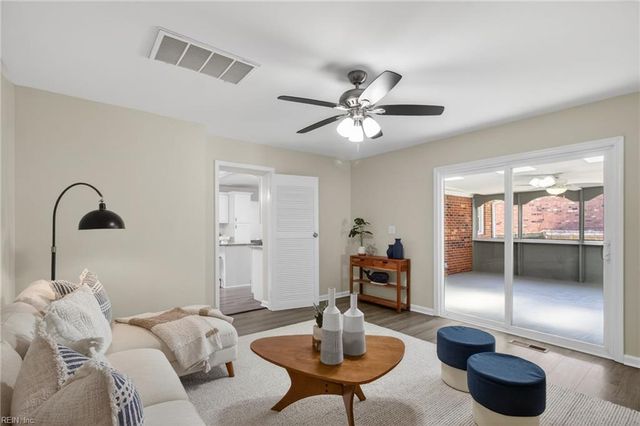 3424 Plum CRES, Virginia Beach, VA 23453
