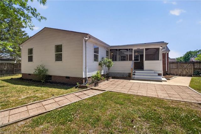 3424 Plum CRES, Virginia Beach, VA 23453
