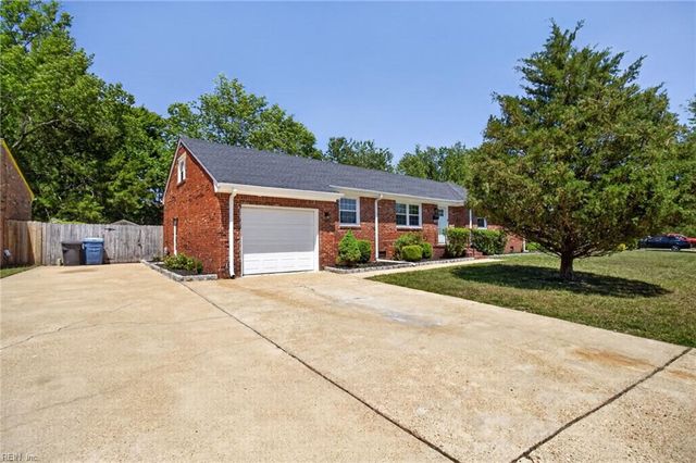 3424 Plum CRES, Virginia Beach, VA 23453