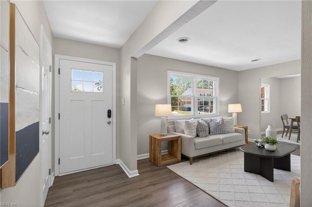 3424 Plum CRES, Virginia Beach, VA 23453