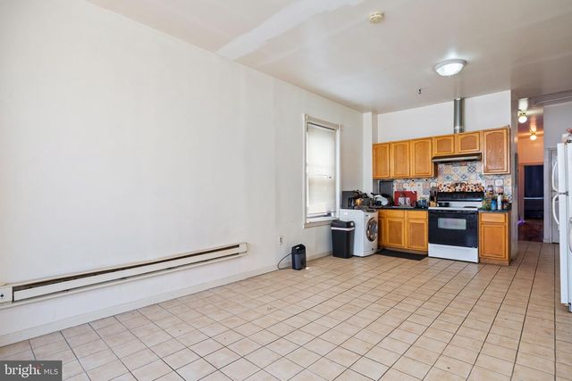 1803 S BROAD ST, Philadelphia, PA 19148