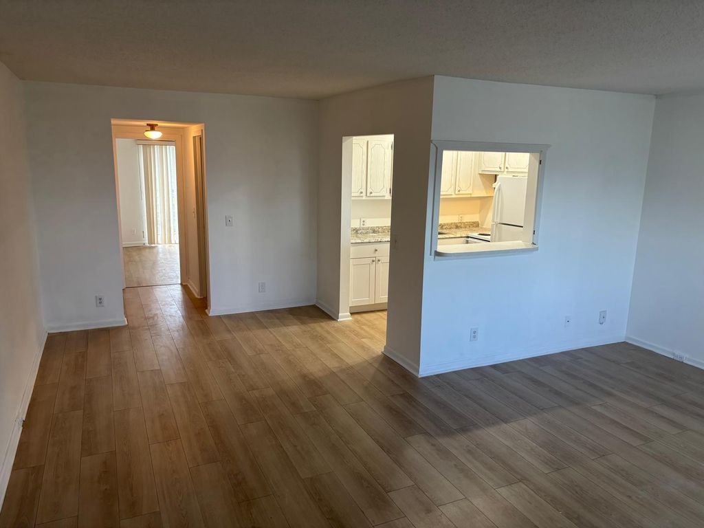 Image 6 of property listing at 156 Brighton D 156, Boca Raton, FL 33434