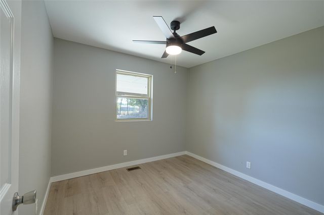11604 E 35th Street, Tulsa, OK 74146
