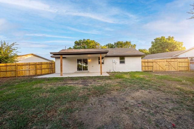 11604 E 35th Street, Tulsa, OK 74146
