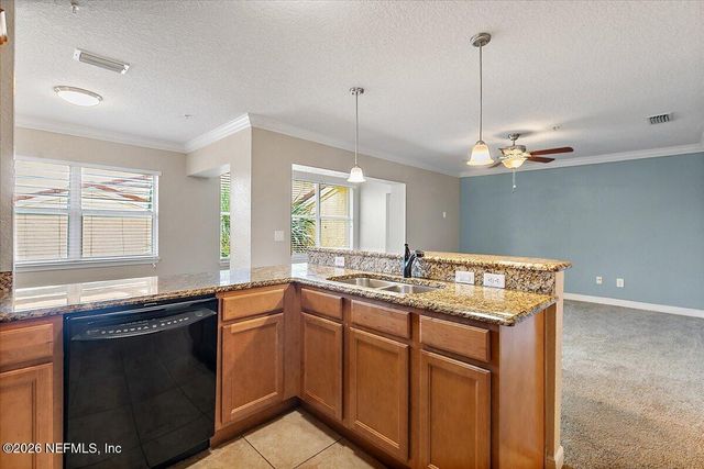 108 LAGUNA VILLAS Boulevard D34, Jacksonville Beach, FL 32250