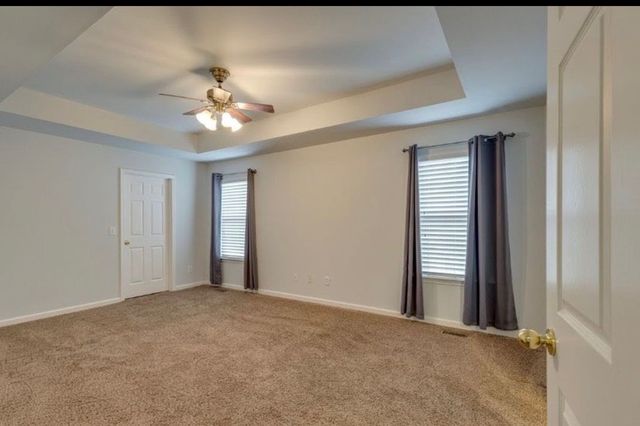 2004 Flocking Dr, Spring Hill, TN 37174