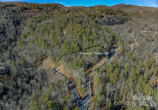 135 Lonesome Valley Road, Sapphire, NC 28774
