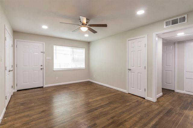 4714 Old Benbrook Road, Fort Worth, TX 76116