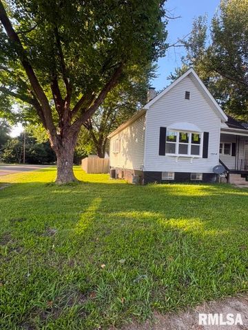 539 North Grand Avenue West, Springfield, IL 62702