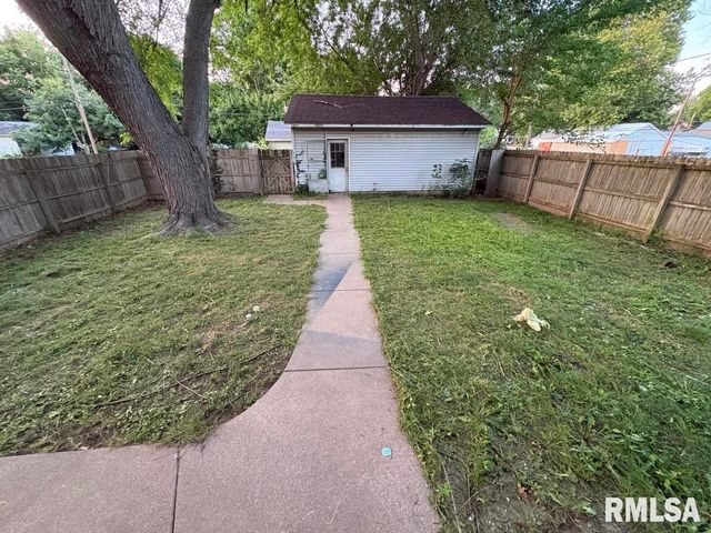 539 North Grand Avenue West, Springfield, IL 62702