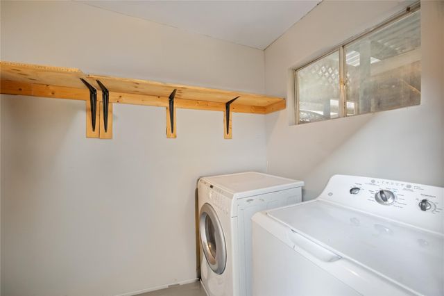 8456 Leawood Boulevard, Houston, TX 77072