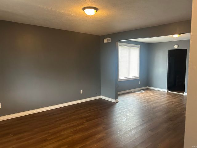 705 N Johnson Street, South Bend, IN 46628