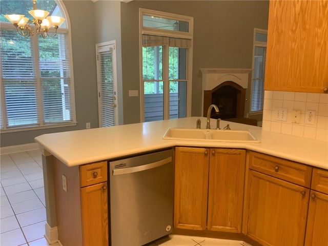 1762 Shady Hill Road NE, Marietta, GA 30068
